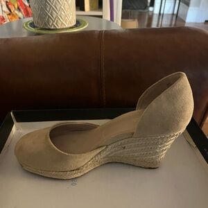 Charles David Beige Suede Wedge Espadrilles